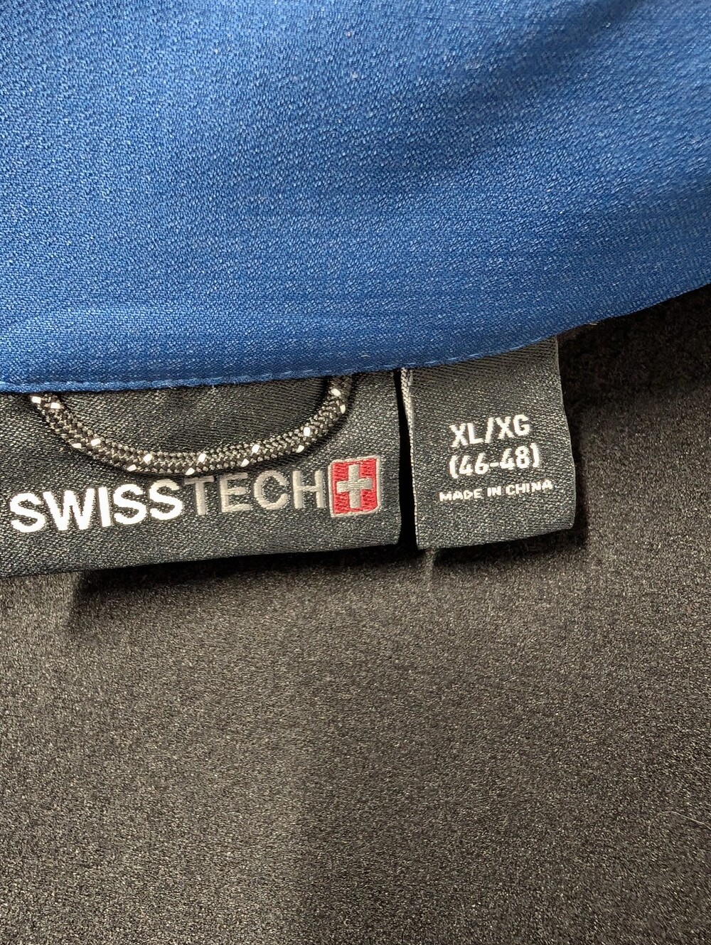 Swiss Tech Men Blue Softshell Jacket Size XL Fleece Lined Full Zip Outdoor - Picture 6 of 7